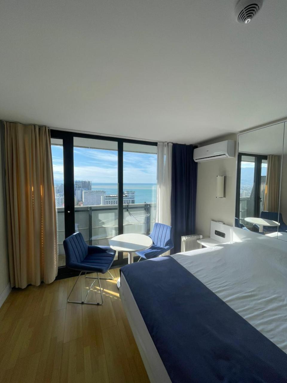 Orbi Сiti Sunshine Apartments Batumi Exterior foto